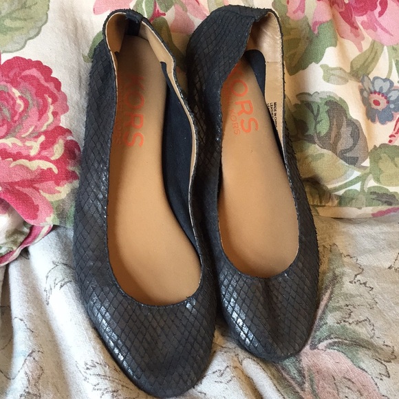 MICHAEL KORS Size 6 Ballet Flats Leather Pull-On Snakeskin Embossed $169 NEW - Picture 2 of 8